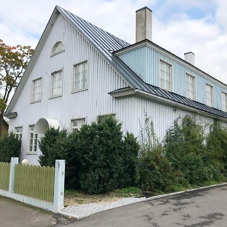 Villa Wesenbergh Раквере Экстерьер фото